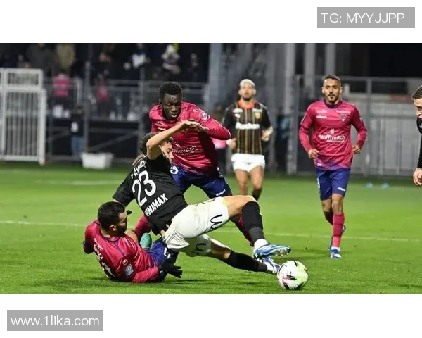 阿森纳与那不勒斯精彩对决视频直播全程回顾与分析