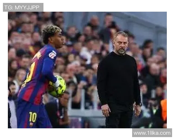 世体:后场伤病多,弗里克18场竞赛使用了11种后防组合